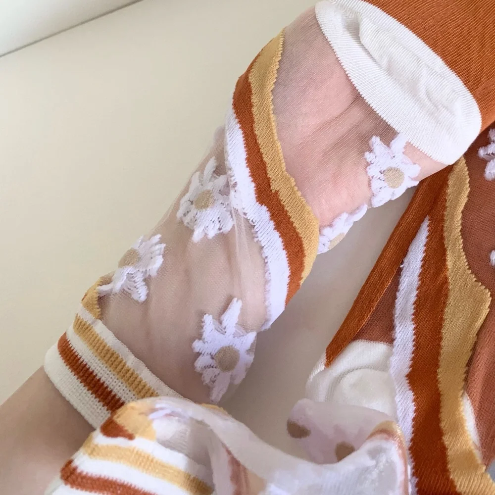 NWOT Sheer floral socks